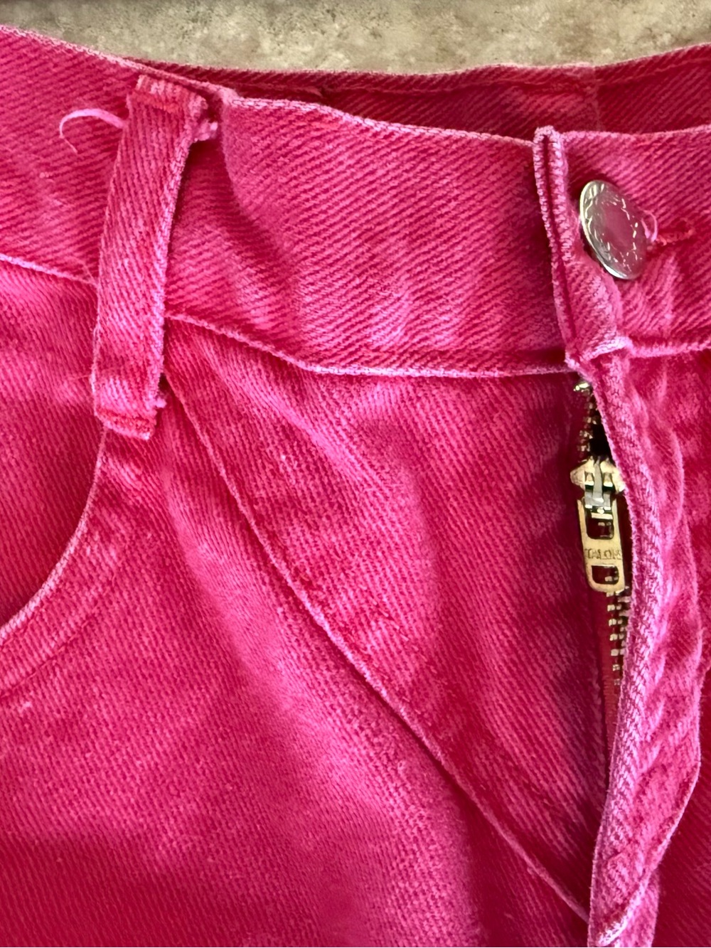Vintage 90s Ozark Mountain Red Western Jeans – Faux Leather Trim – Straight Leg - Picture 3 of 10